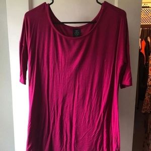 Agnes and Dora hi lo tee